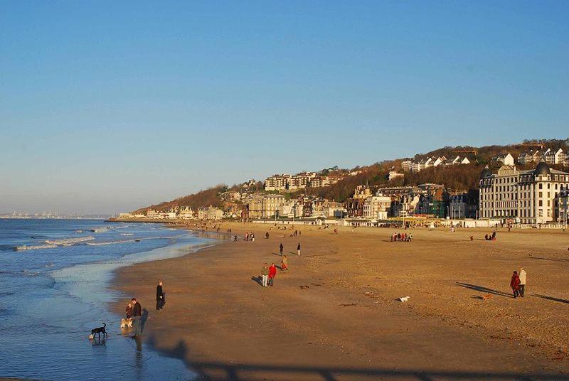Villa Classée 4 étoiles Vue mer exceptionnelle Trouville-sur-Mer Esterno foto